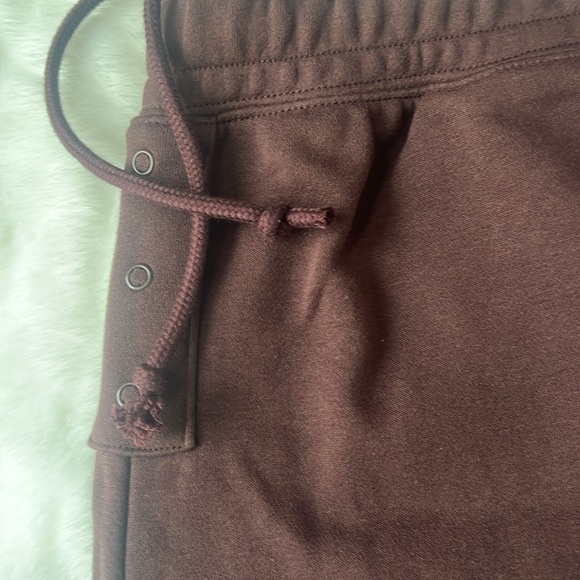 Nike sweatpants - Picture 8 of 9